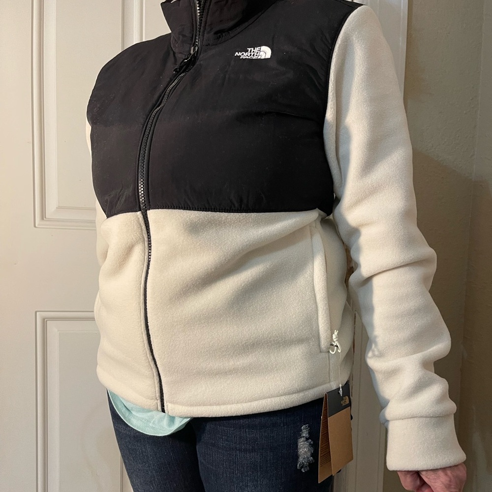 The North Face size Large
